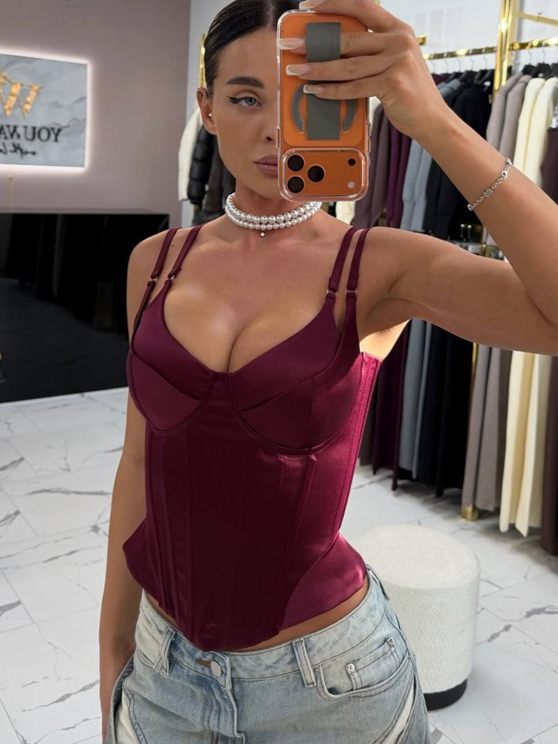 توب كورسيه نسائي مثير بدون حما - مراجعة Strapless Bra Backless وسعره
