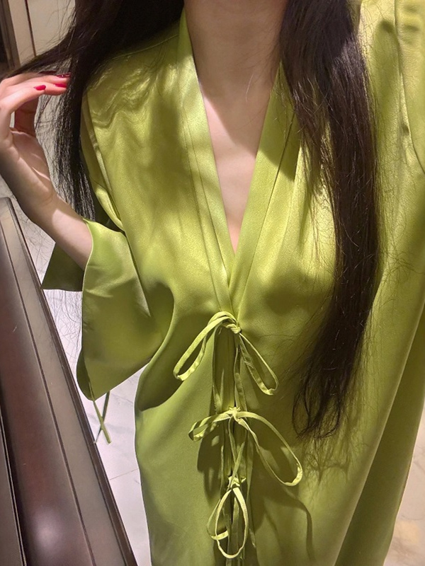 روب كارديجان خفيف الوزن بأكمام - مراجعة Robe Silk Women وسعره